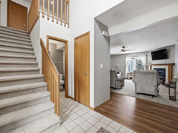 3rd image of 2615 Pheasant Ridge Ct