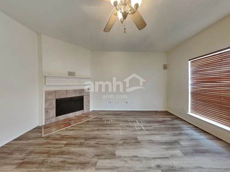 10308 Oak Branch Ln — Photo 5