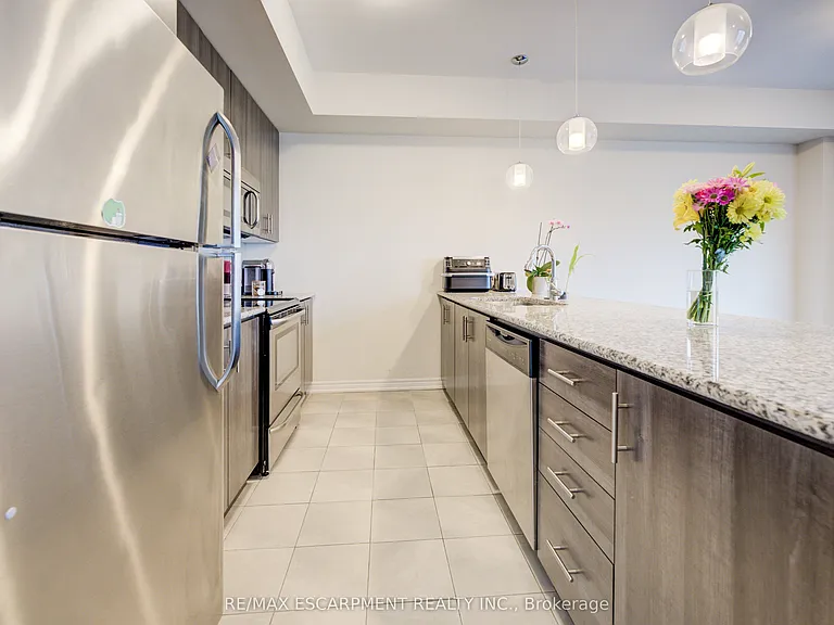 3352 Stalybridge Dr — Photo 14