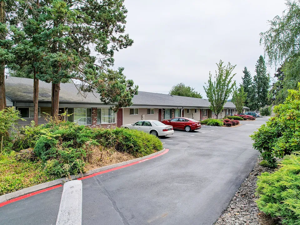 Fairway Village