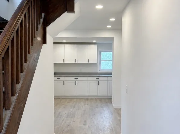 629 N 9th Ave, Altoona, PA 16601
