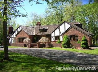 9342 River Island Dr, Brewerton, NY 13029