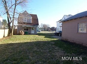 4th image of 1720 19th St