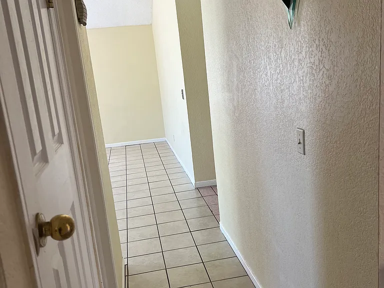 Gambel Quail Dr — Photo 18