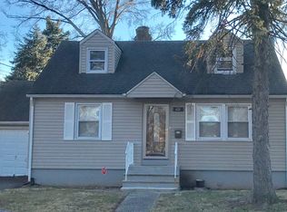 621 Bower St, Linden, NJ 07036