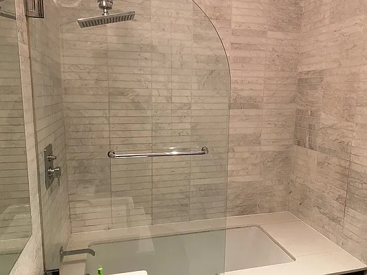 Rented by Erman Agirnasli, LREB | media 12