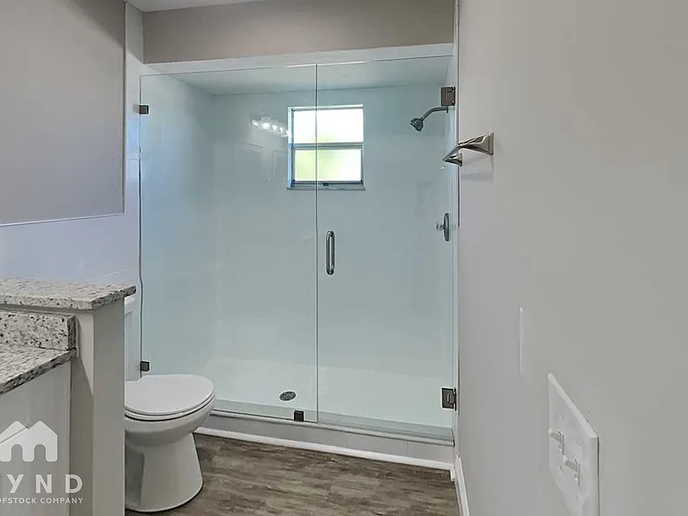 9116 Glen Moor Ln — Photo 13