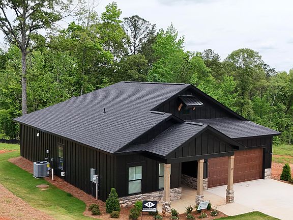 2nd image of 57 Eagle Ridge Ln