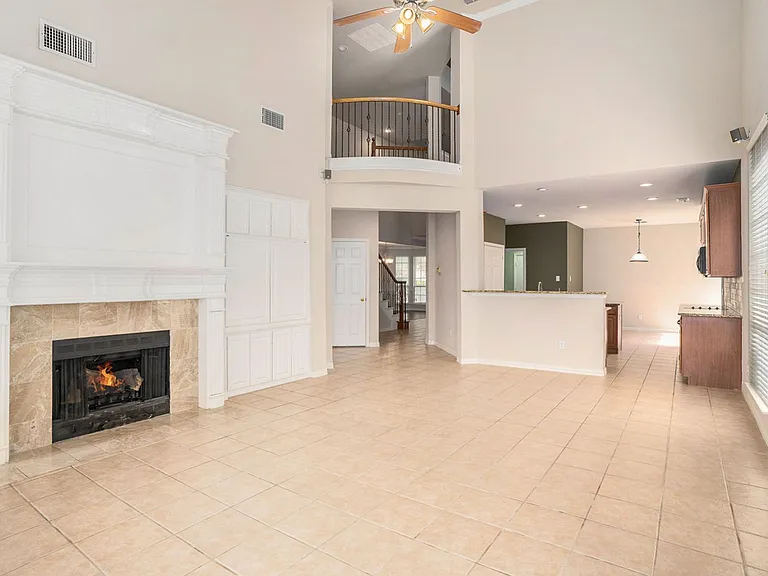 4213 Sharondale Dr — Photo 7