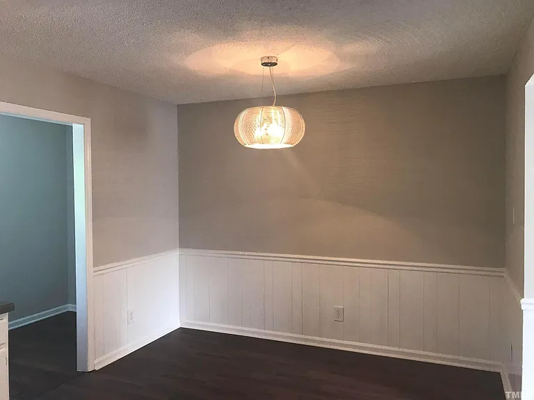 4036 Greenleaf St — Photo 5