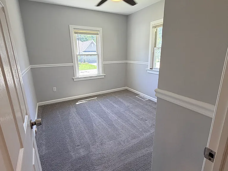 4912 Laurel Ave — Photo 15