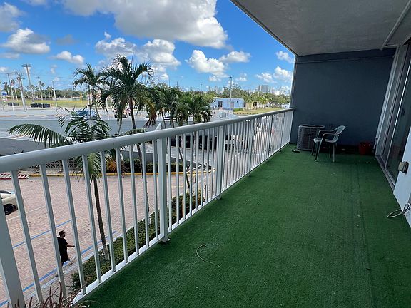 5th image of 1800 NW 24th Ave APT 315