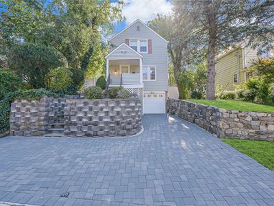 12 Neulist Ave, Port Washington, NY, 11050