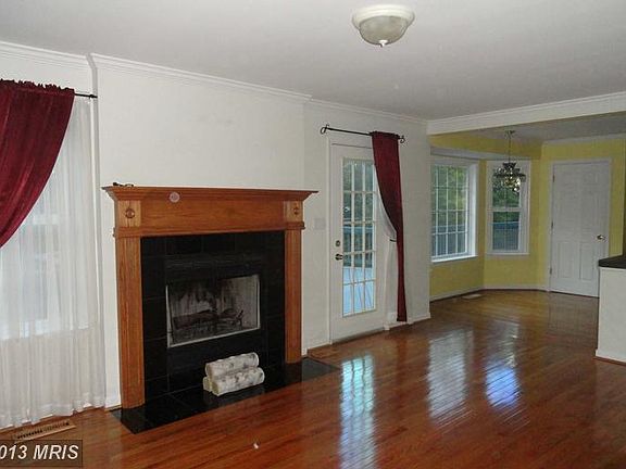 4th image of 251 Aerie Ln
