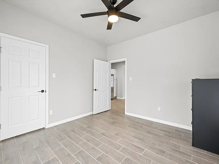 1119 Waugh Dr #4 — Photo 22