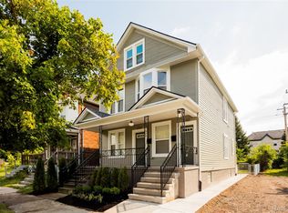 2160 Holcomb St, Detroit, MI 48214