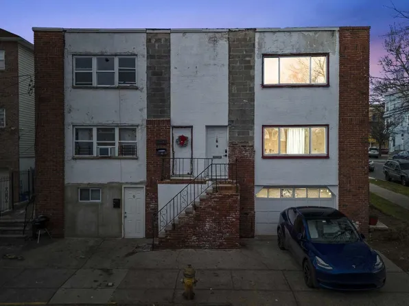 702 N 5th St, Newark, NJ 07107