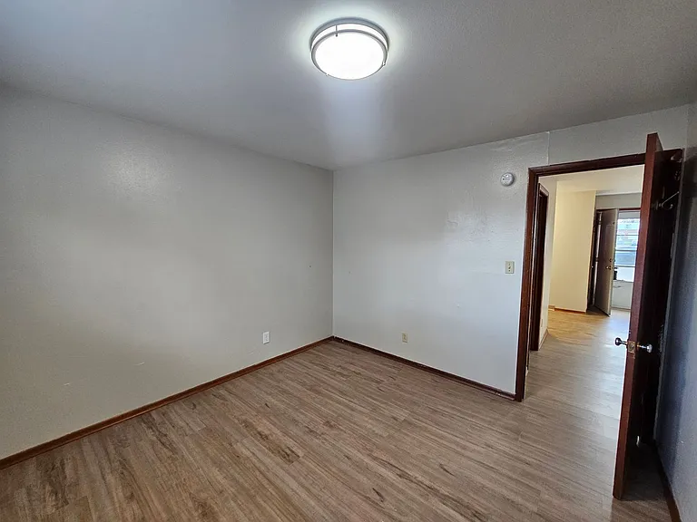 839 Cedar St #3 — Photo 8