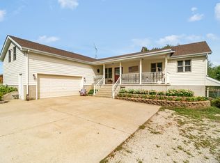 10276 Crimmin Rd, Newark, IL 60541