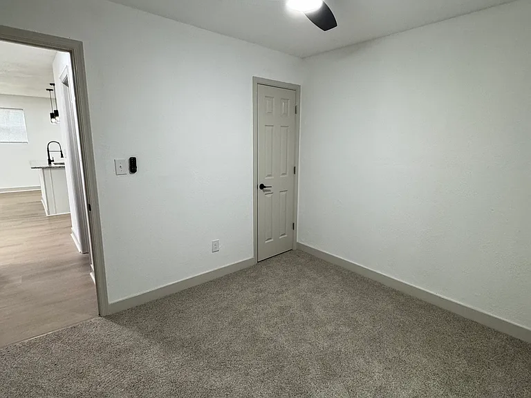213 Ivey St — Photo 18