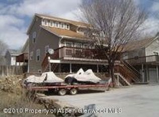 302 7th St, New Castle, CO 81647