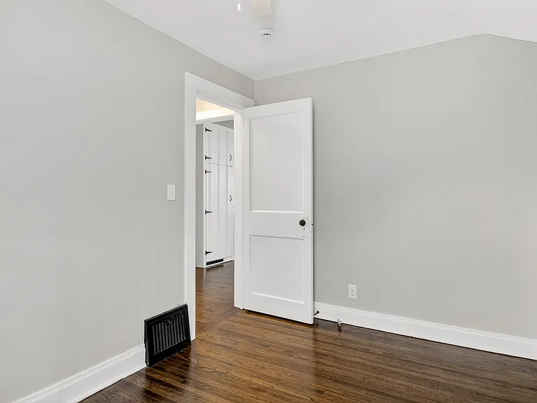 4815 Lexington Blvd — Photo 35