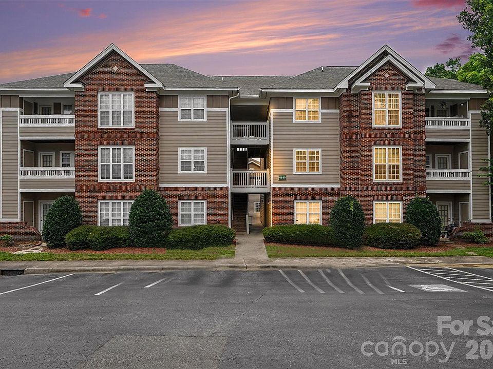 1st image of 9849 Campus Walk Ln APT D