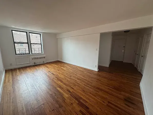 84-11 Elmhurst Avenue image 1 of 7