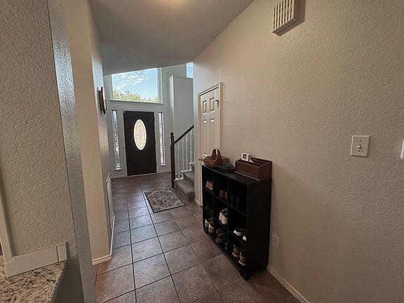 3rd image of 6209 Oxford Pl