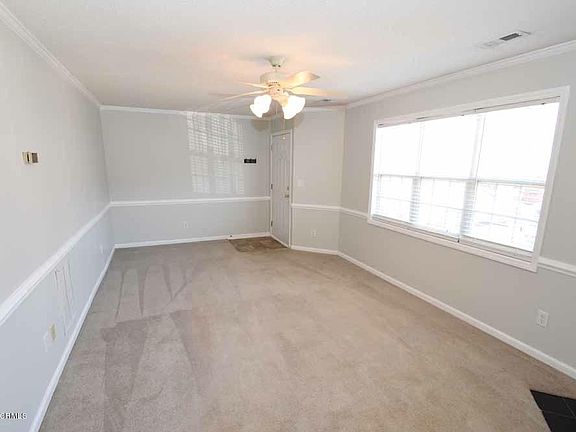 2nd image of 3951 Sterling Pointe Drive #0003