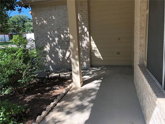 4th image of 1536 Bradbury Ln