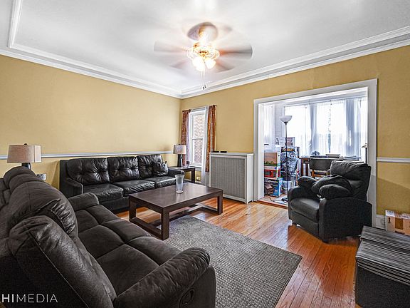 2nd image of 1440 W Jarvis Ave APT 2A