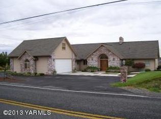9530 Mieras Rd, Yakima, WA 98901