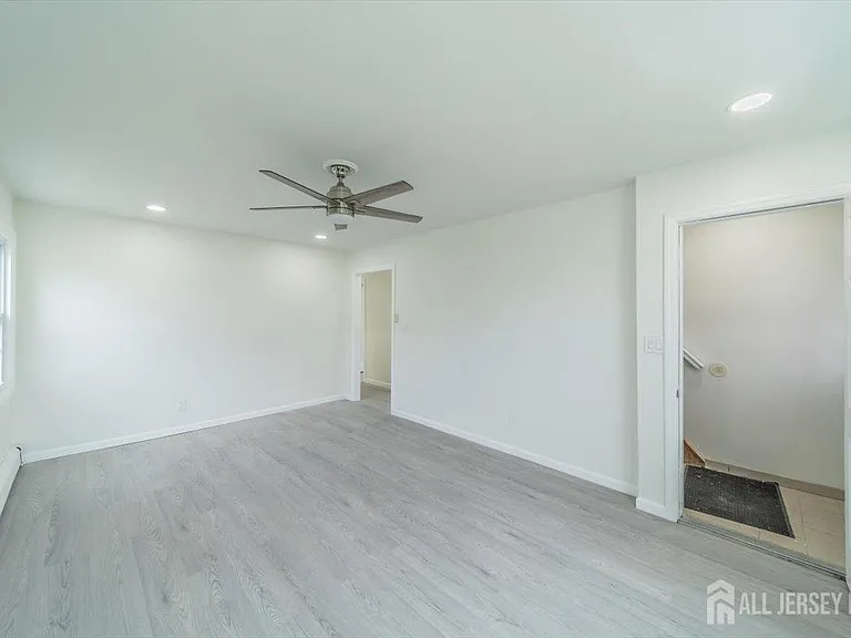 54 Bergen St #1 — Photo 4