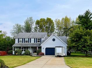 5231 Heathrow Ave, Kalamazoo, MI 49009