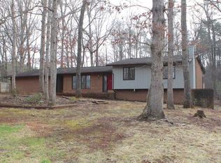 410 Weatherstone Dr, Forest City, NC 28043