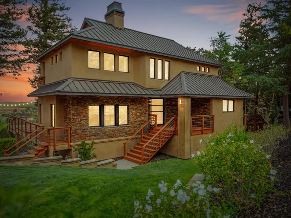 10008 River Oak Cir, Oakdale, CA 95361