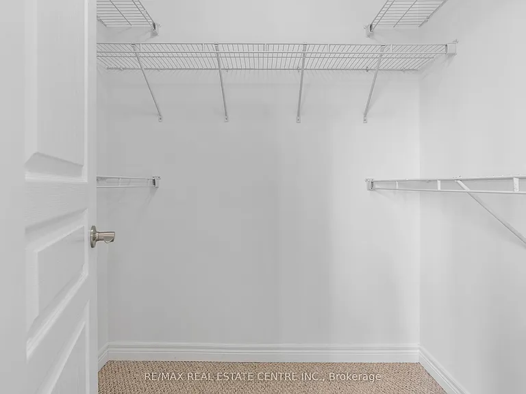 56 Rockledge Dr — Photo 25