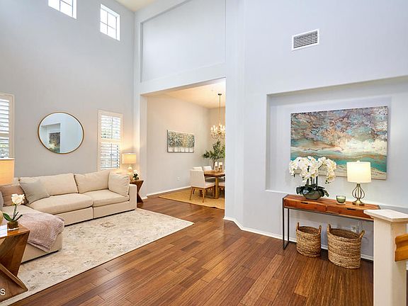 5th image of 415 Caliente Way