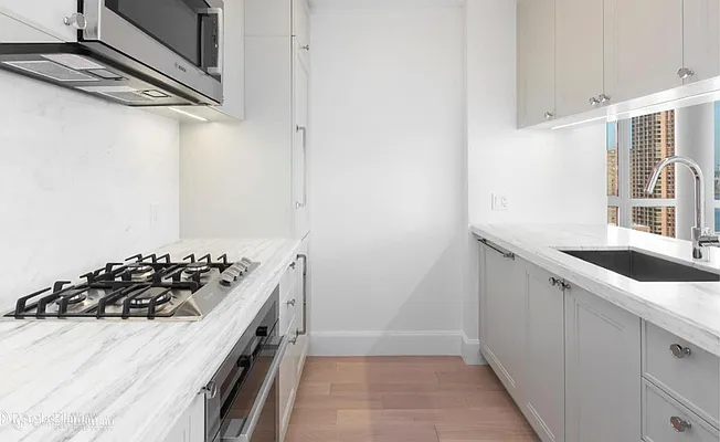 Rented by Compass | media 17