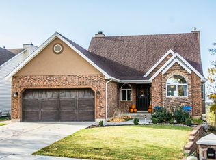 2174 E 2900 N, Layton, UT 84040