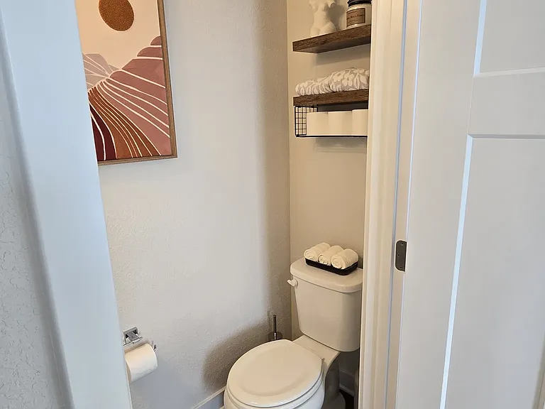 210 Fost Blvd — Photo 11