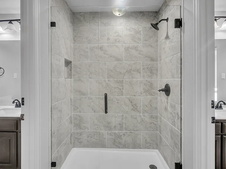 1708 Stillwater Dr — Photo 34