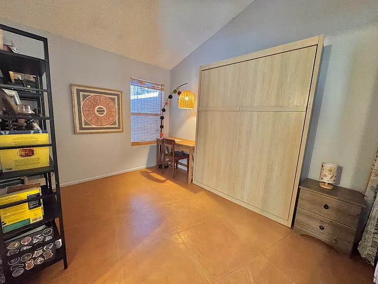 2492 N Bay Dr — Photo 6