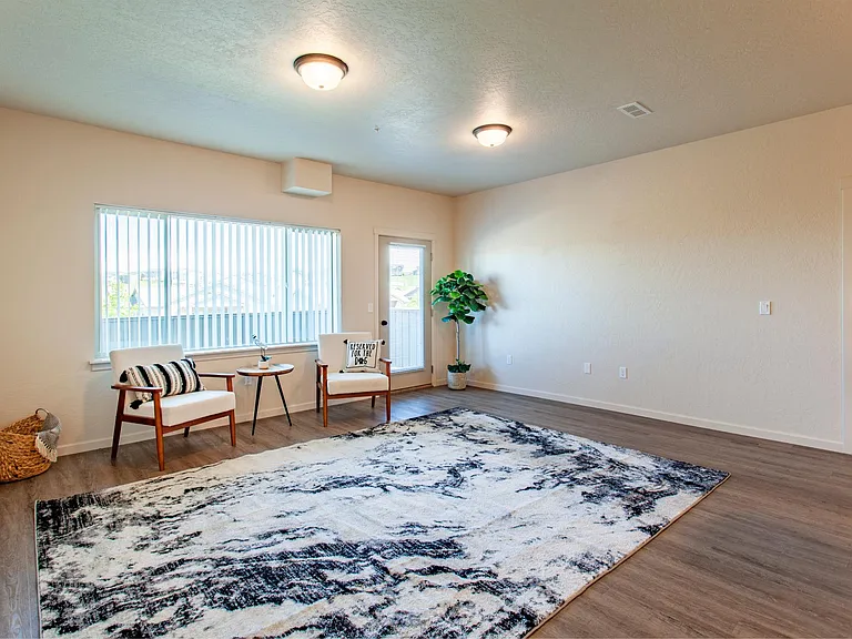 The Residence at Whispering Hills — Photo 18