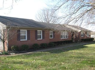 611 Ardery Rd, Paris, KY 40361
