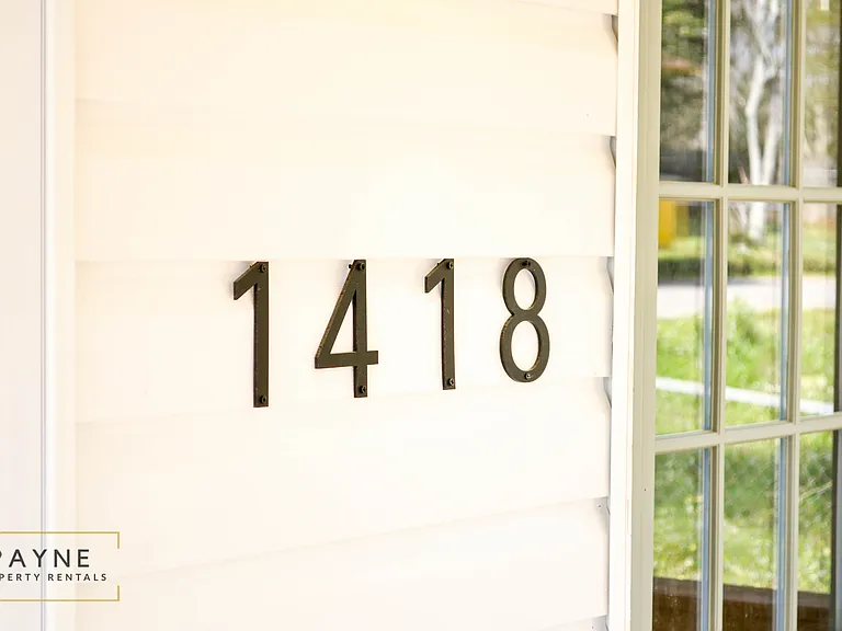 1418 Branch St — Photo 3