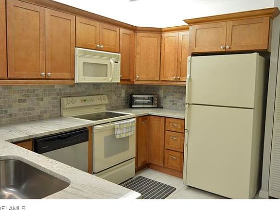 4th image of 66 Emerald Woods Dr APT H12