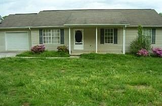 1st image of 2917 Carbine Ln
