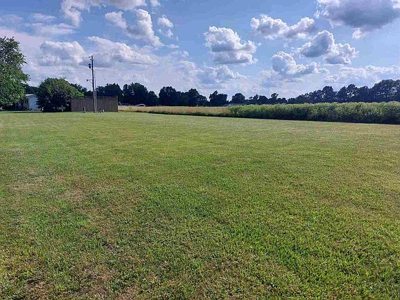 3rd image of 1701 Triangle St